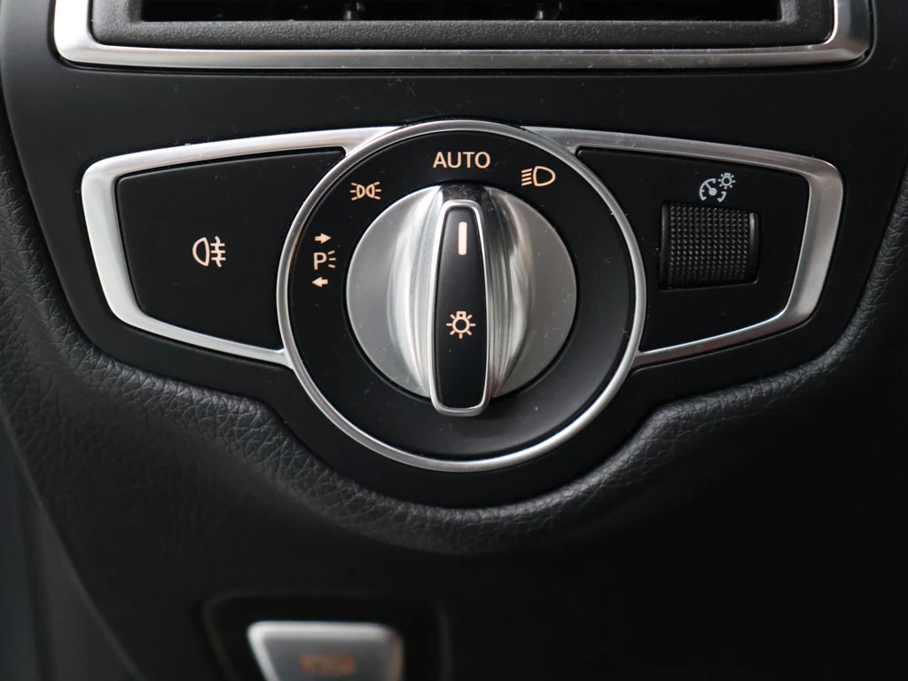 Mercedes-Benz GLC – foto 16