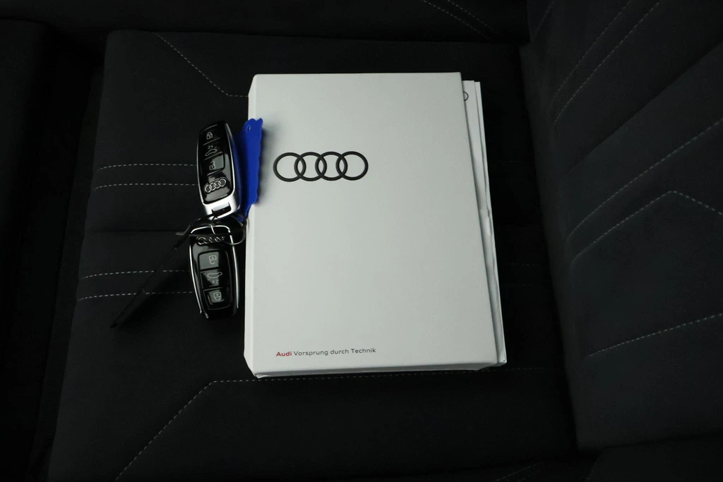 Audi Q8 e-tron – foto 36