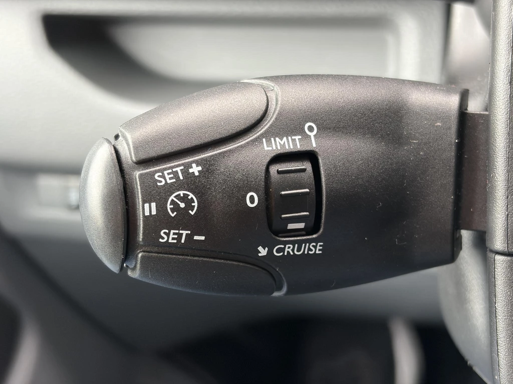 Opel Vivaro – foto 18