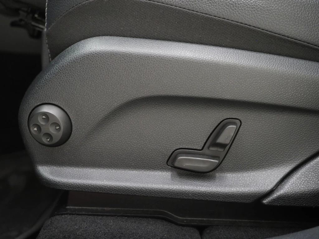 Mercedes-Benz GLC – foto 19