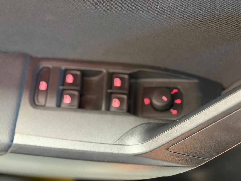 SEAT Arona – foto 27