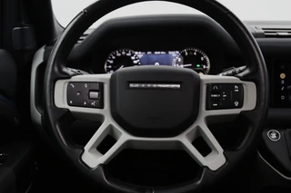 Land Rover Defender – thumbnail 16