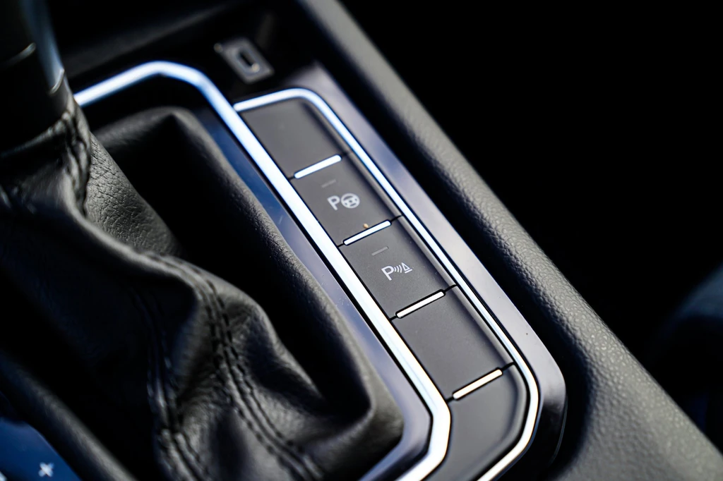 Volkswagen Passat – foto 36