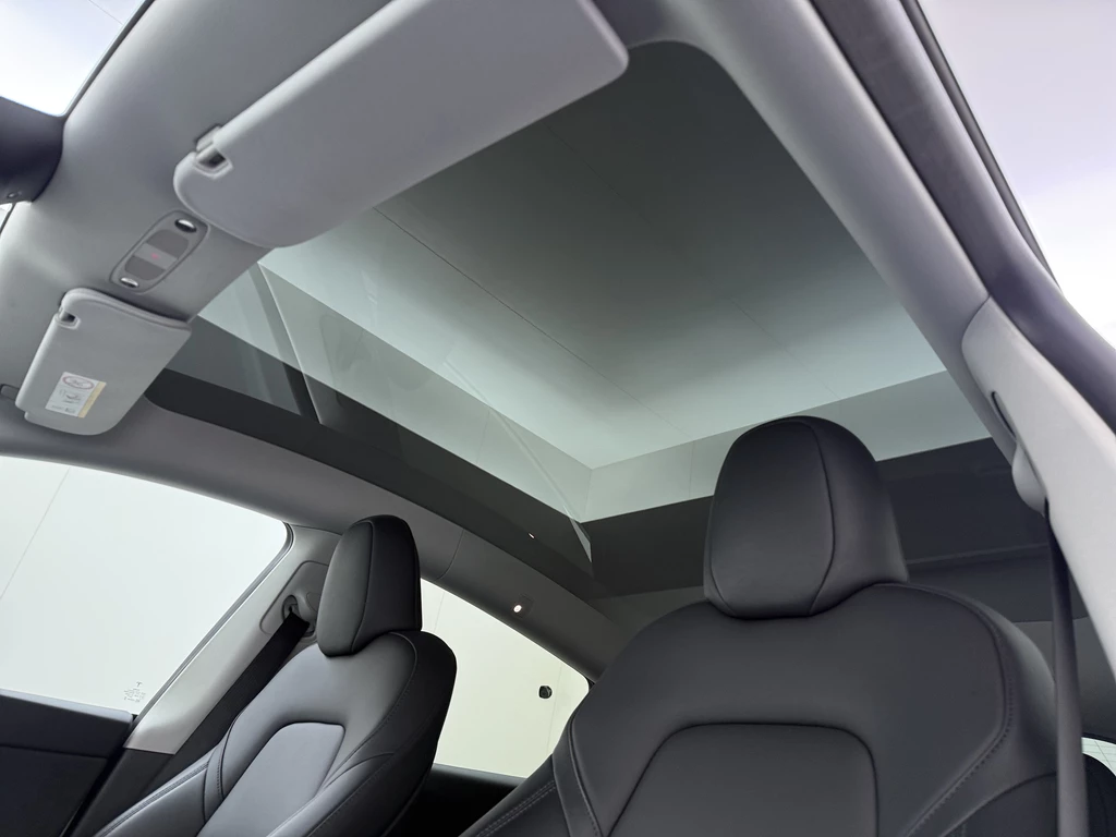 Tesla Model Y – foto 14