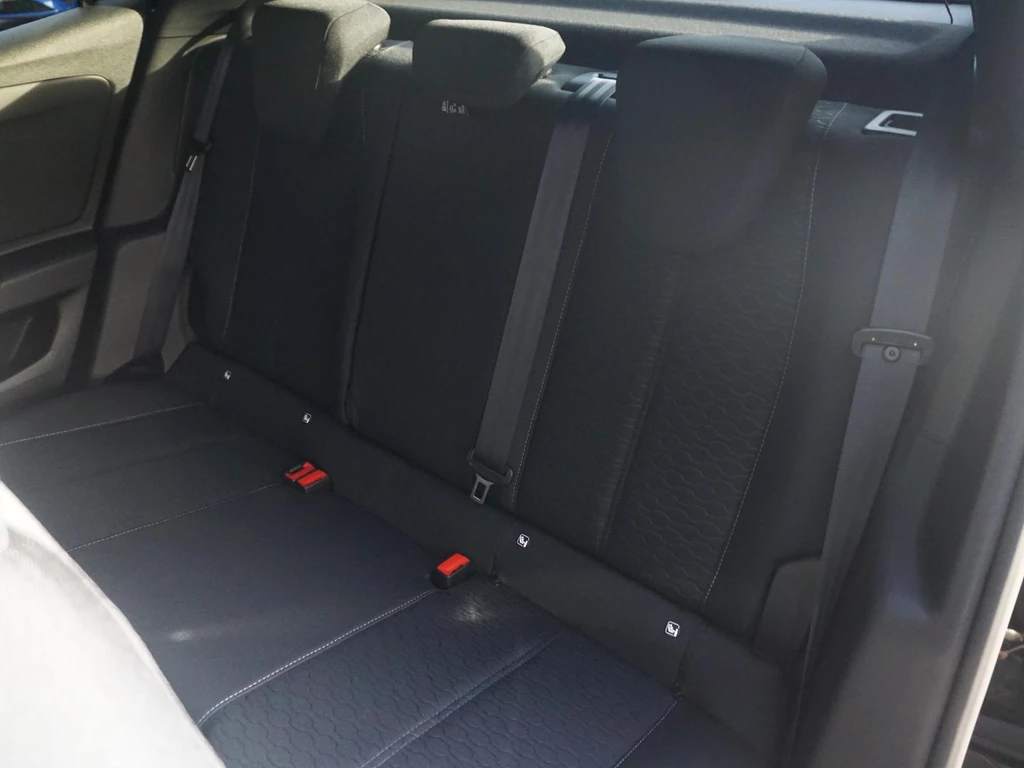 Opel Mokka-e – foto 31