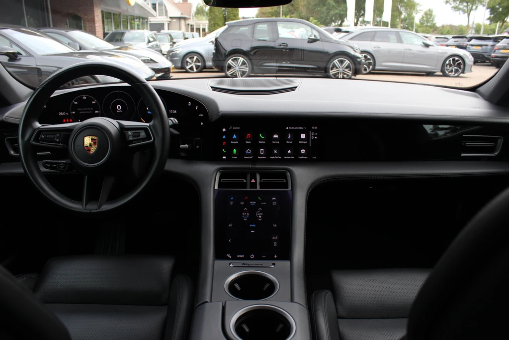 Porsche Taycan – foto 10