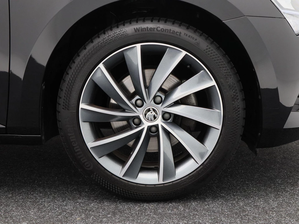 Škoda Superb – foto 12