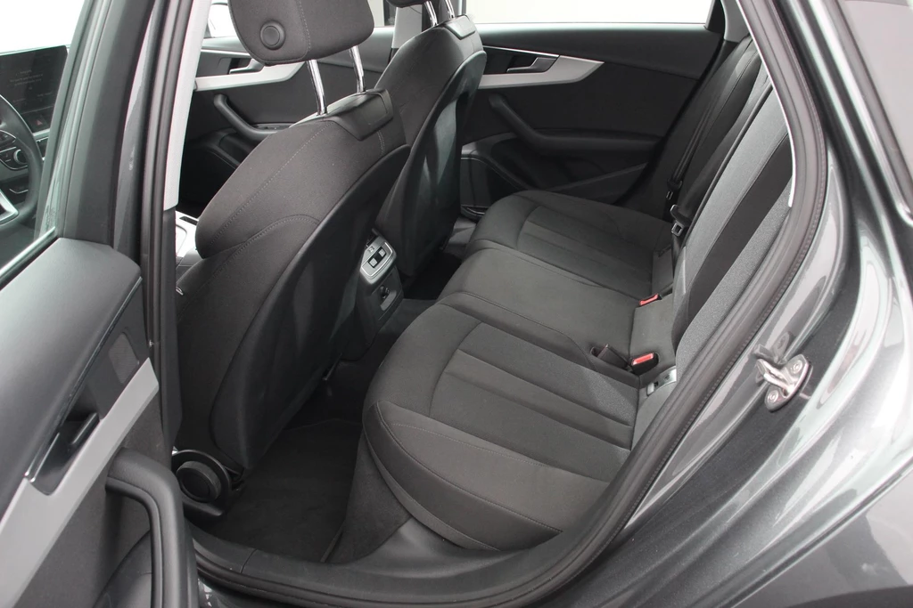 Audi A4 – foto 13