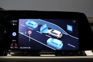 Volkswagen Golf – thumbnail 24