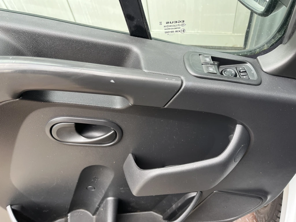 Opel Movano – foto 15