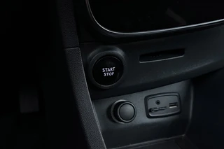 Renault Clio – thumbnail 34