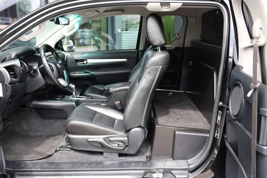 Toyota Hilux – foto 11