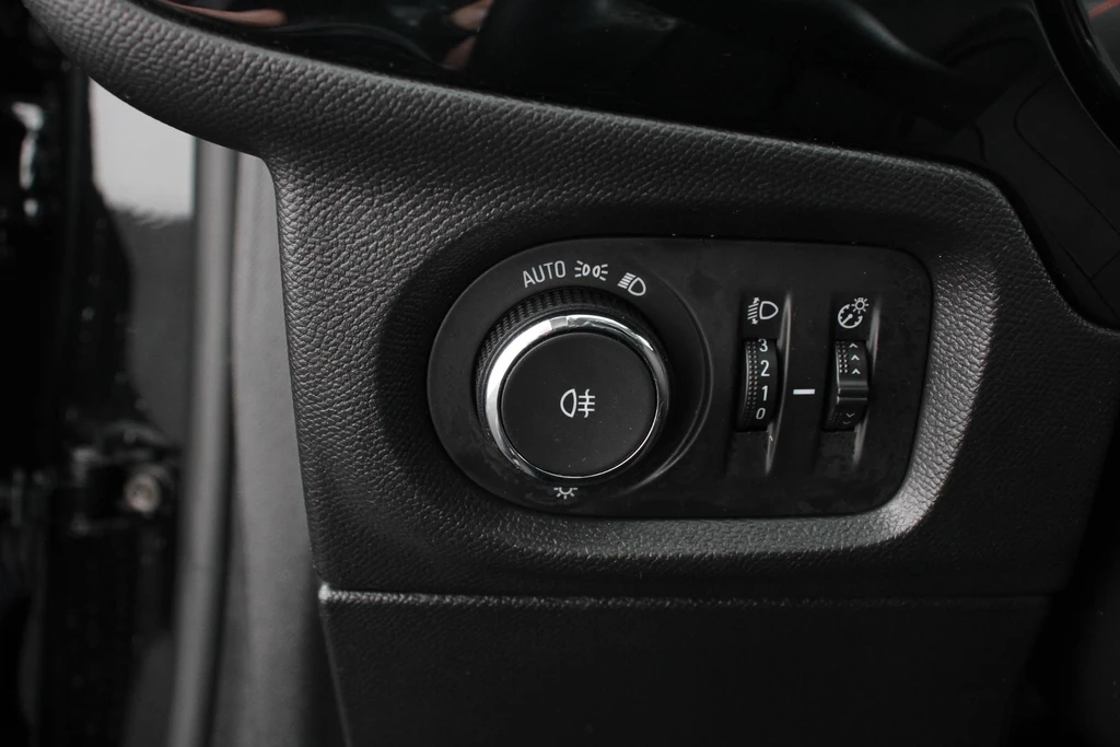 Opel Corsa – foto 15