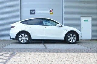 Tesla Model Y – thumbnail 4