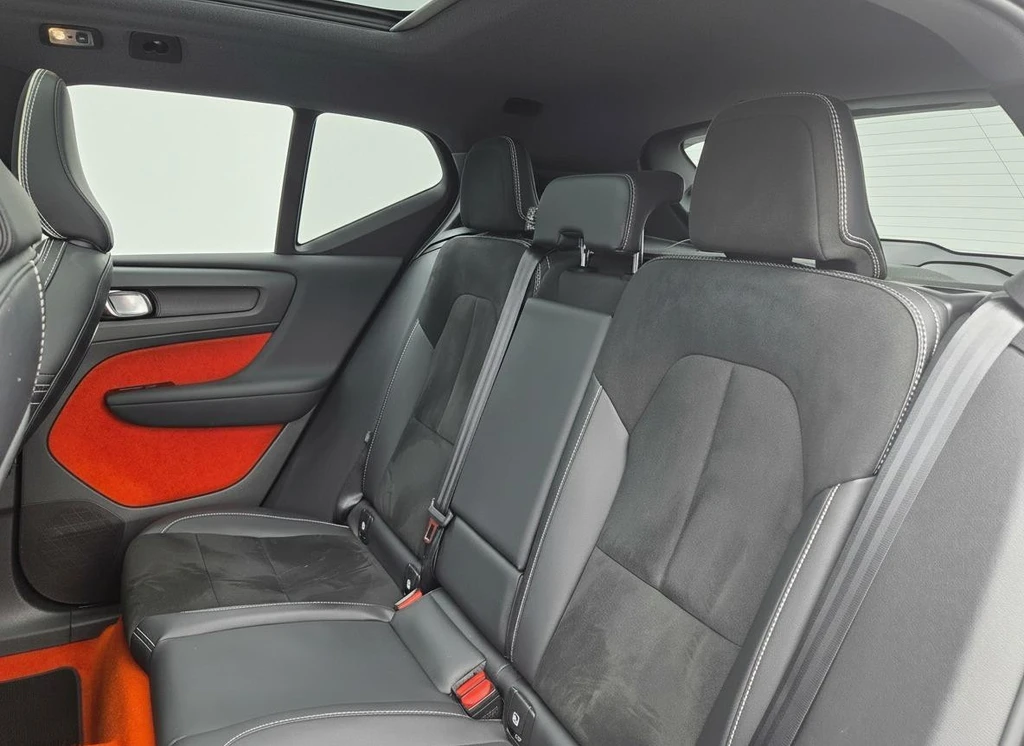 Volvo XC40 – foto 33