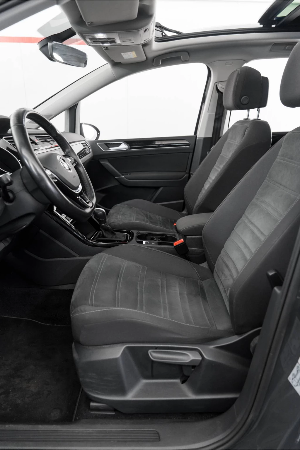 Volkswagen Touran – foto 12
