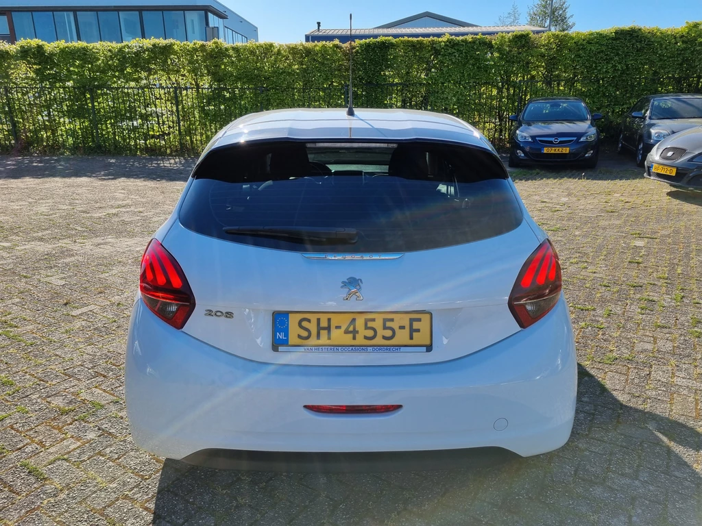 Peugeot 208 – foto 4