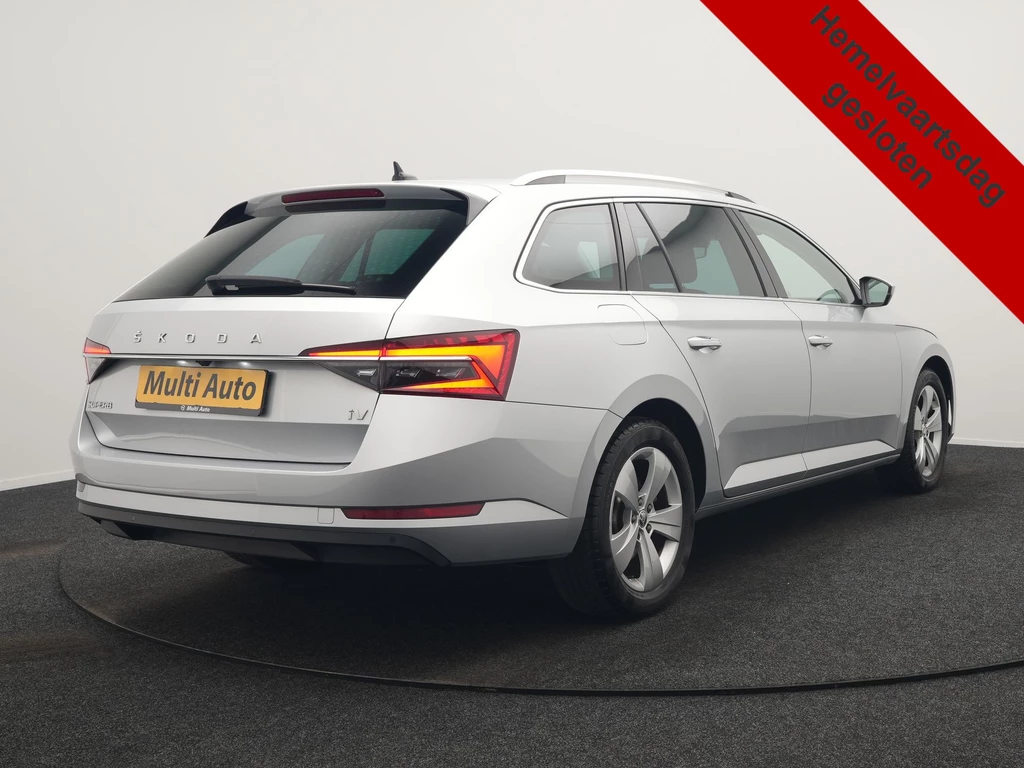 Škoda Superb – foto 6