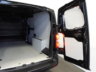 Opel Vivaro – thumbnail 38