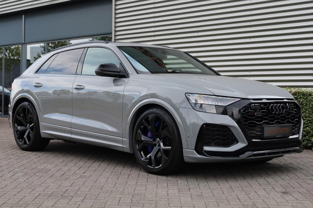 Audi RSQ8 – foto 11