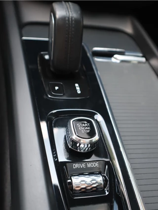 Volvo XC60 – thumbnail 24