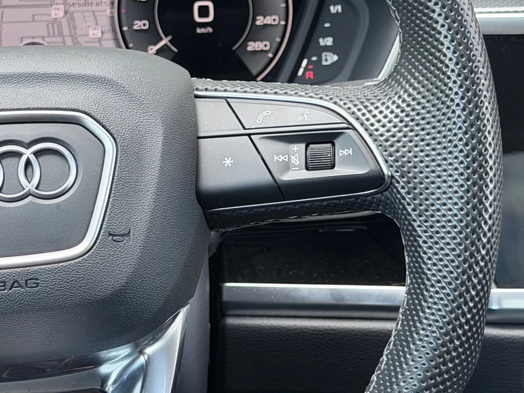 Audi Q3 – foto 18