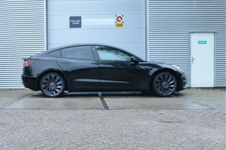 Tesla Model 3 – thumbnail 4