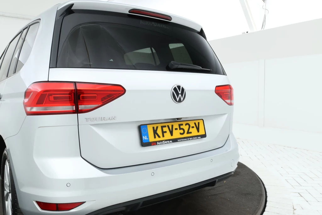 Volkswagen Touran – foto 3