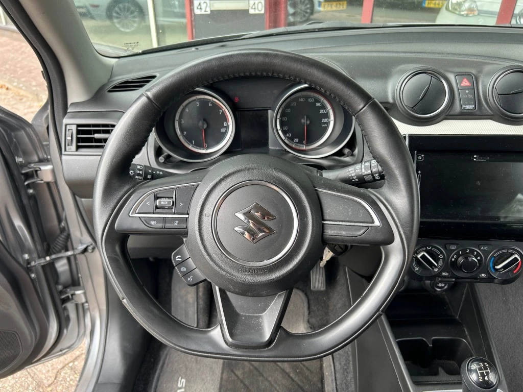 Suzuki Swift – foto 11