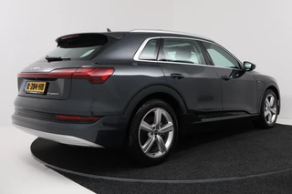 Audi e-tron – thumbnail 5