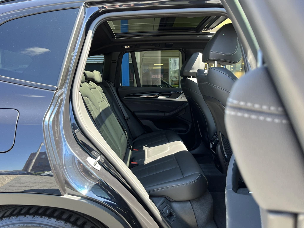 BMW iX3 – foto 10