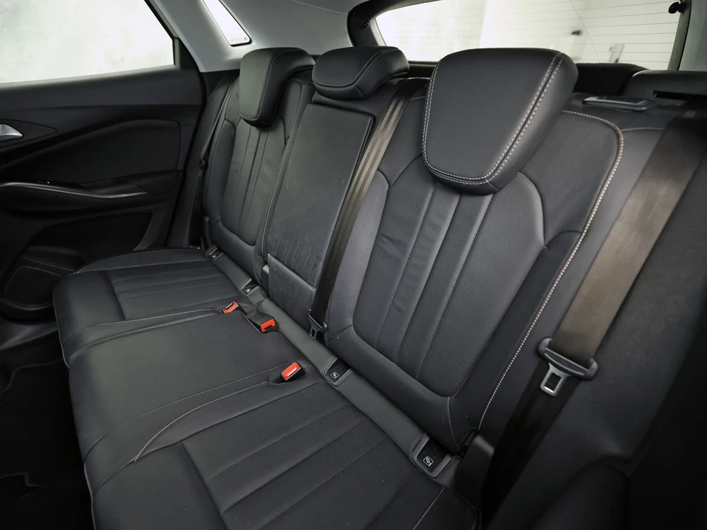 Opel Grandland X – foto 18