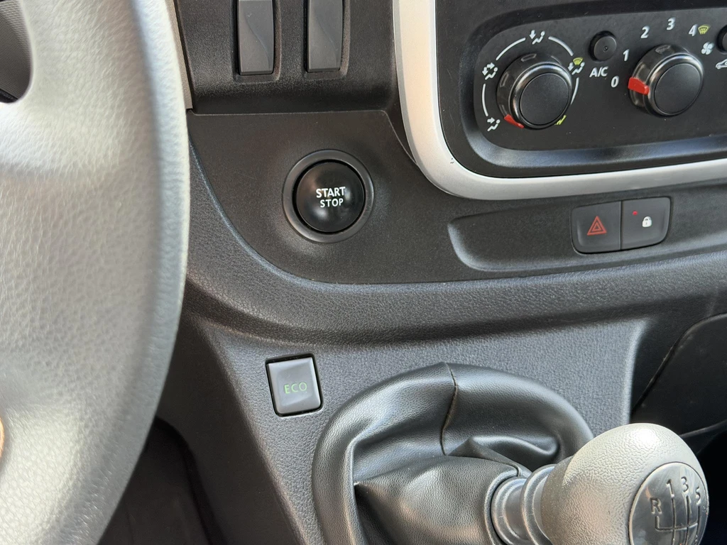 Renault Trafic – foto 24