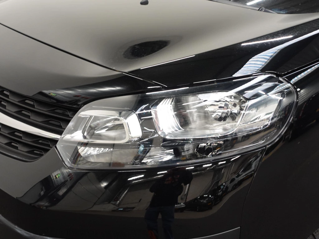 Opel Vivaro – foto 11