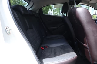 Mazda 2 – thumbnail 34