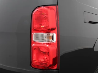 Opel Vivaro – thumbnail 32