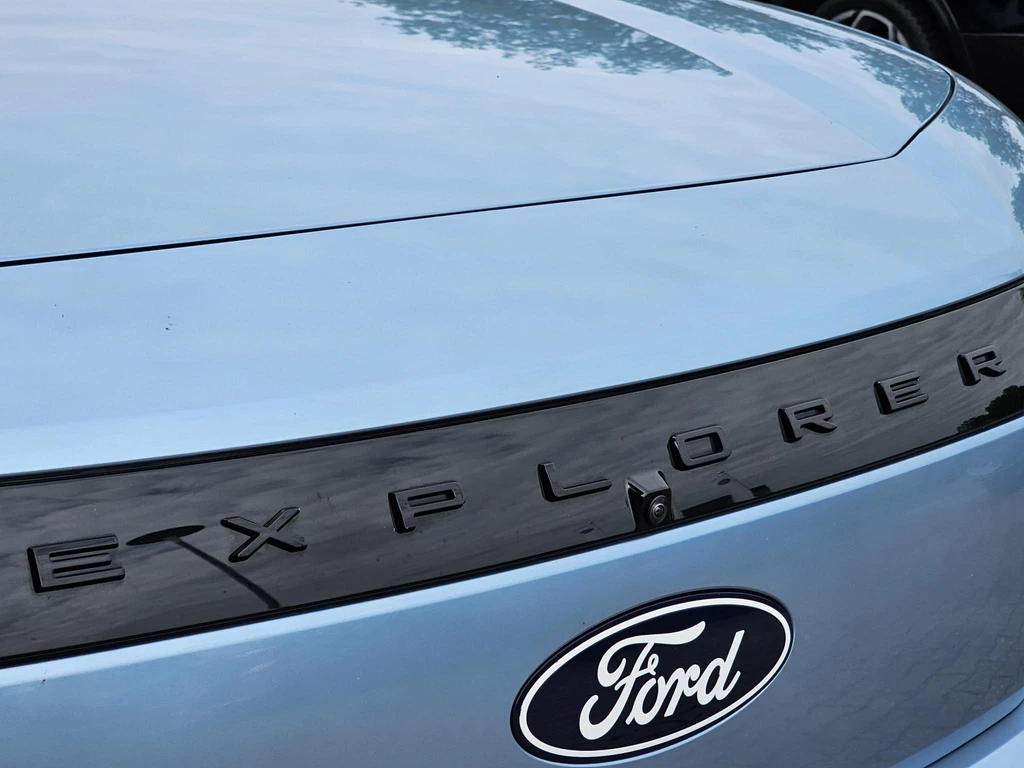 Ford Explorer – foto 26