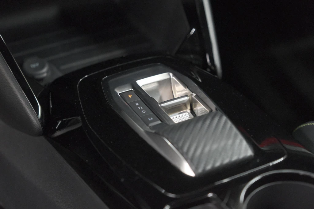 Peugeot 208 – foto 33