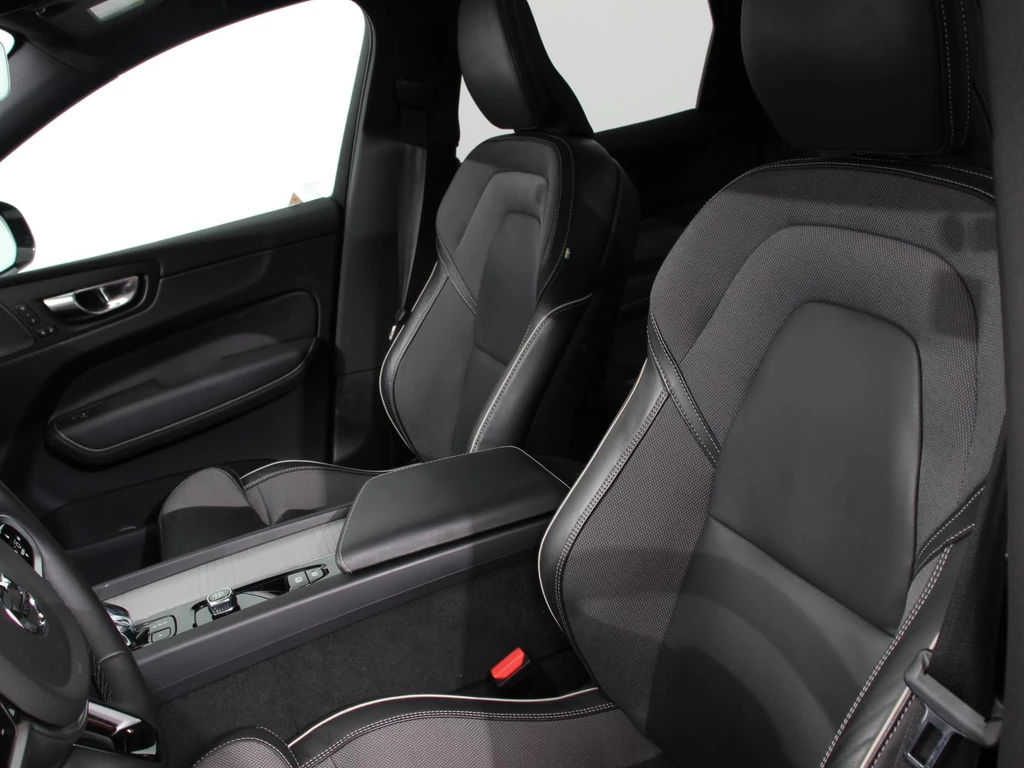 Volvo XC60 – foto 24