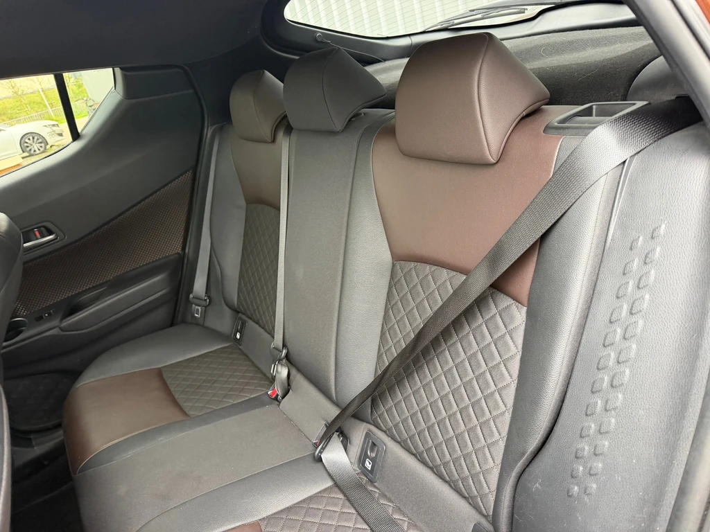 Toyota C-HR – foto 18