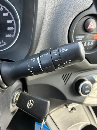 Toyota Yaris – thumbnail 39