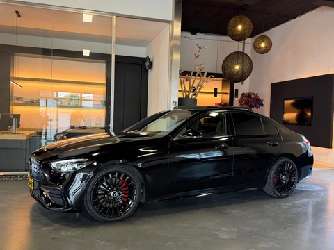 Mercedes-Benz C-klasse 180 AMG Night Panorama Camera 63AMG Package