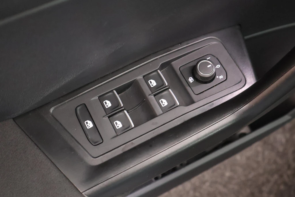 Volkswagen T-Roc – foto 14