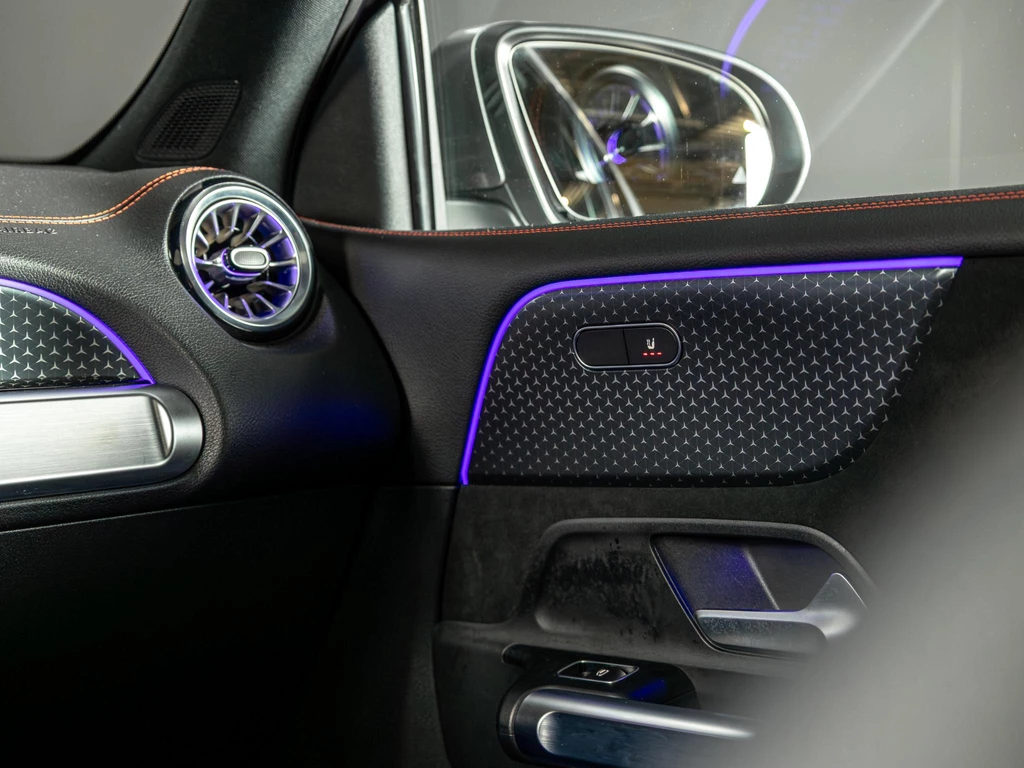 Mercedes-Benz EQB – foto 18