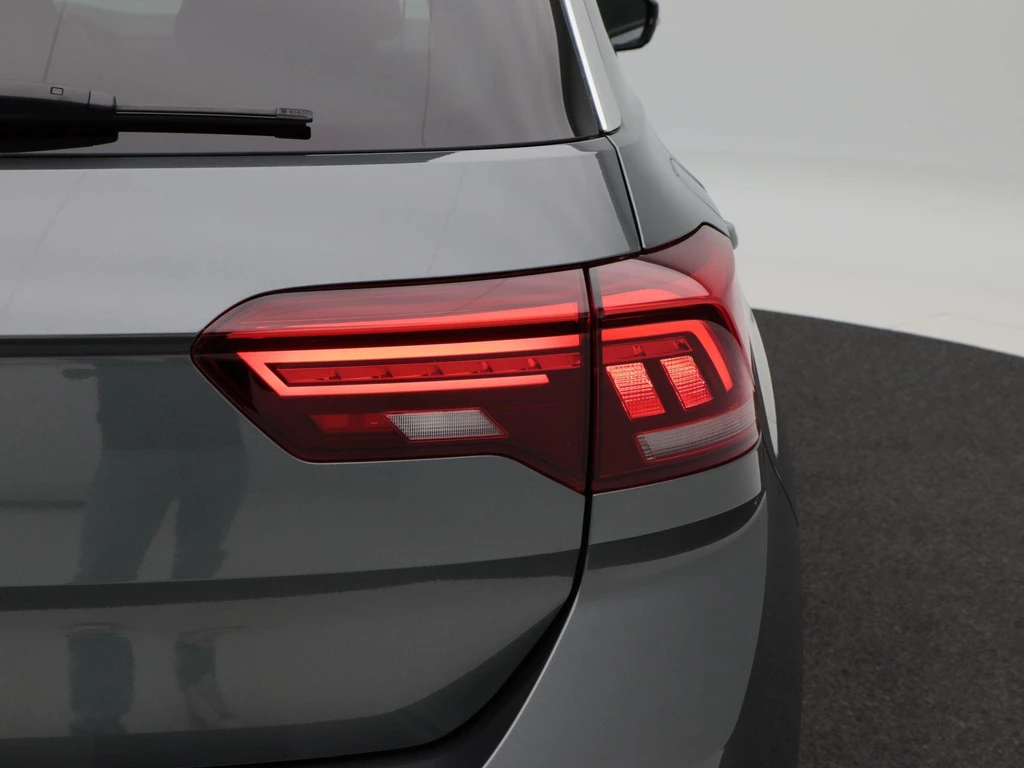 Volkswagen T-Roc – foto 13