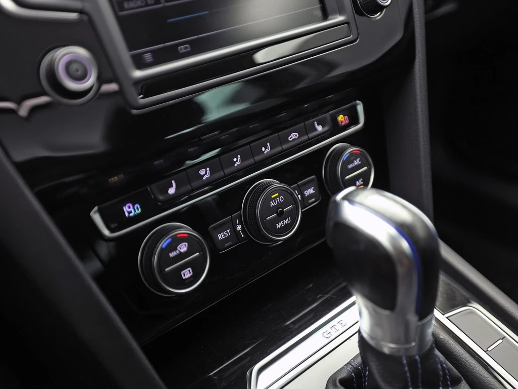 Volkswagen Passat – foto 27