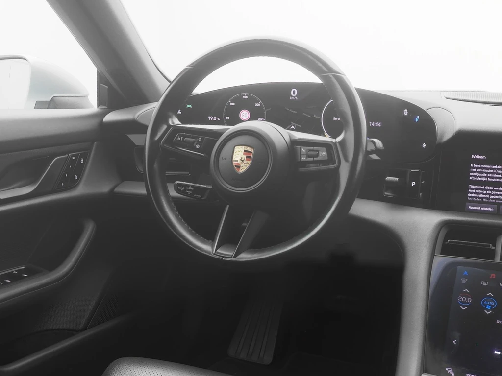 Porsche Taycan – foto 21