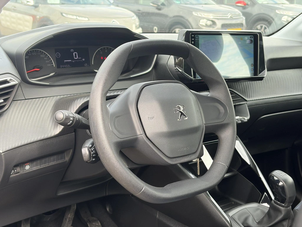 Peugeot 208 – foto 6