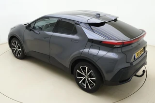Toyota C-HR – thumbnail 3