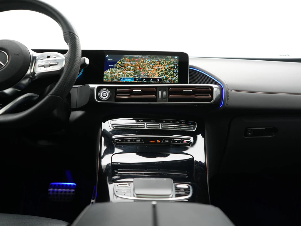 Mercedes-Benz EQC – foto 40
